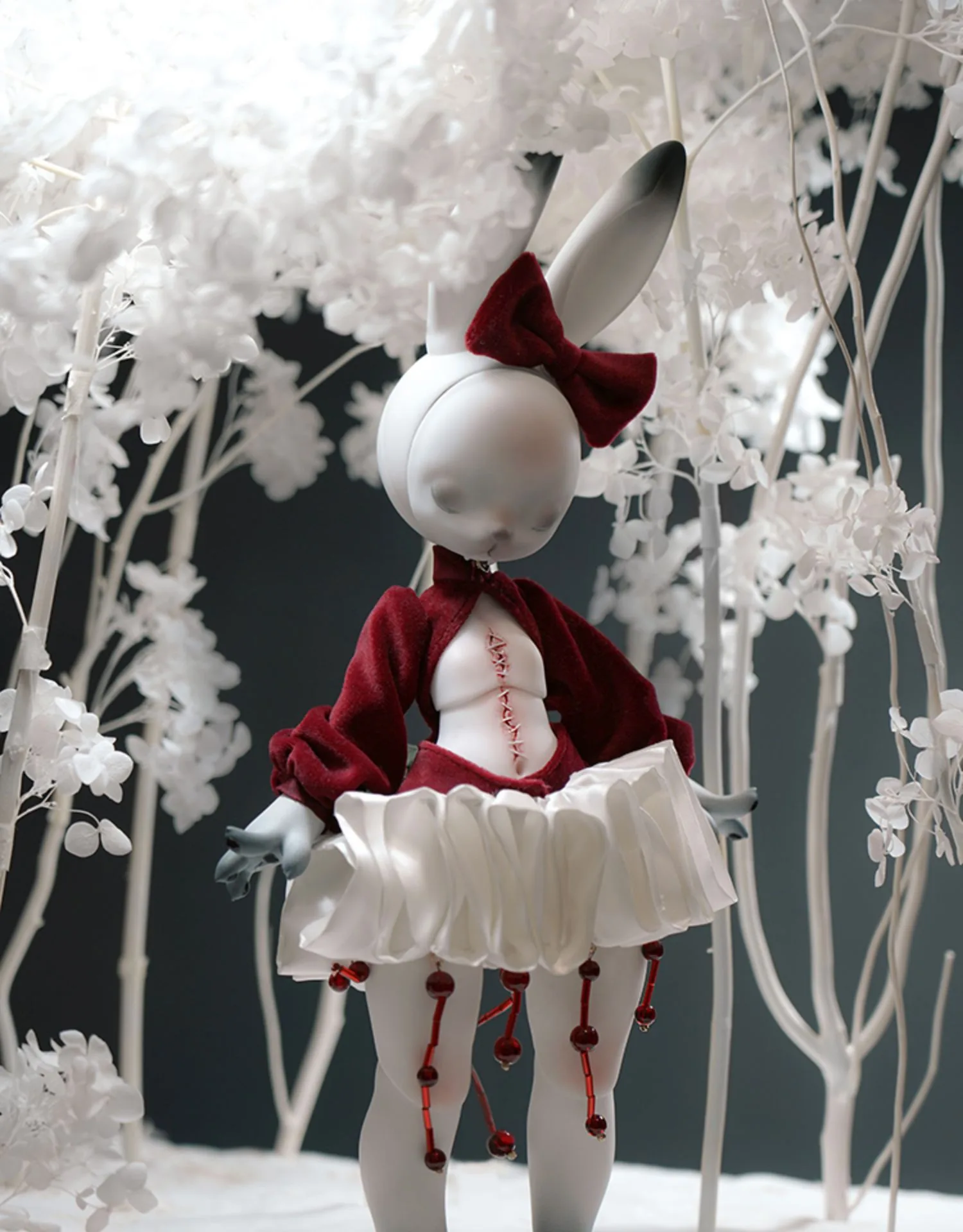 「Coral Reef」Cinnabar Closed Eyes Rabbit BJD Doll (1/6)