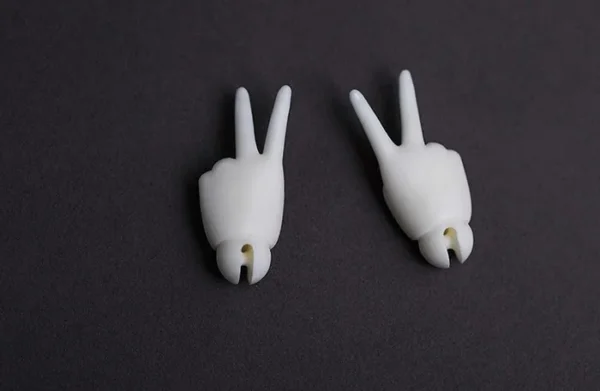 「Dollzone」1/6 Hands (Scissors) - Image 2