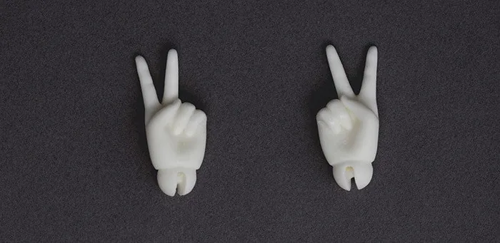 「Dollzone」1/6 Hands (Scissors) - Image 3