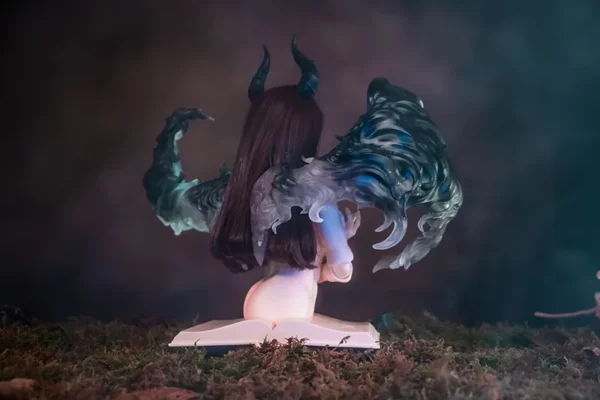 「MochuDoll」Sariel Bust Stand (SD+) - Image 6