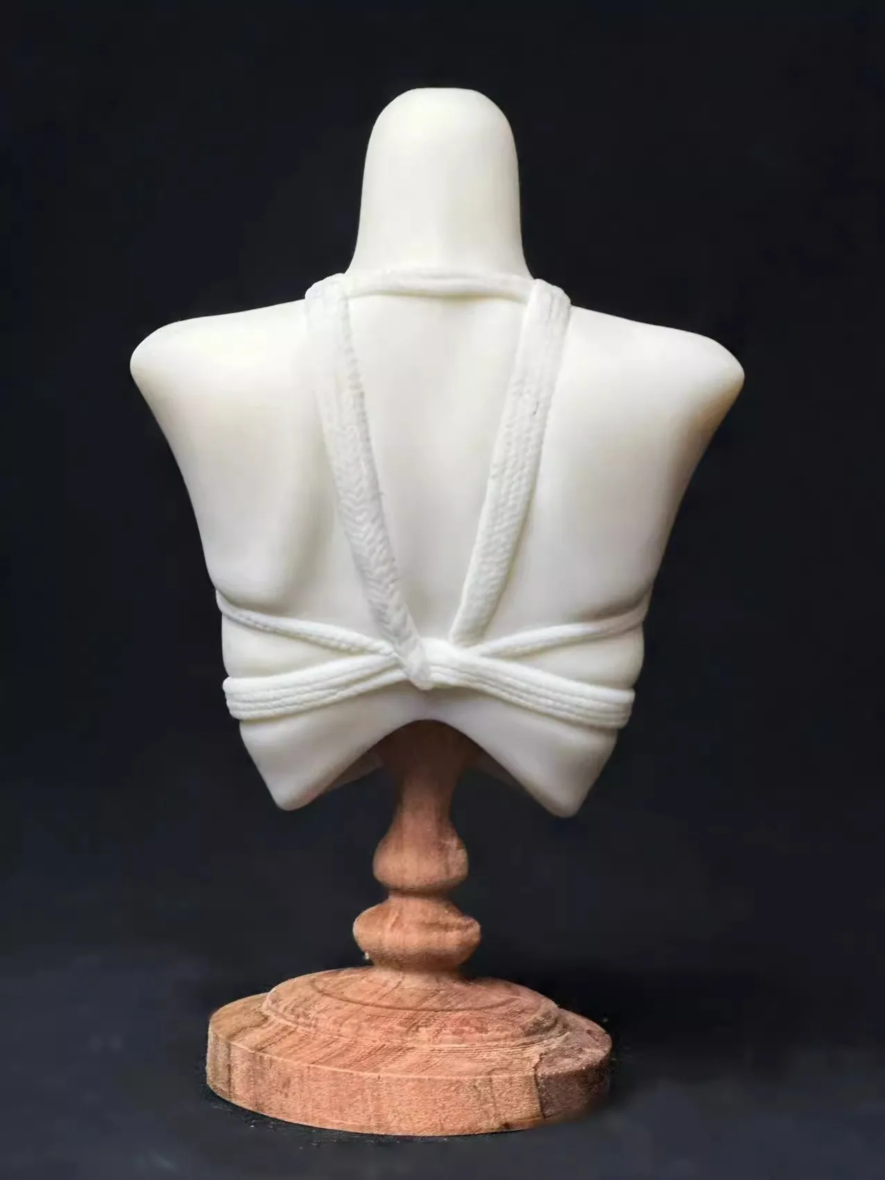 「NPC Doll」Bust Stand #Tied (SD, 1/3) - Image 4
