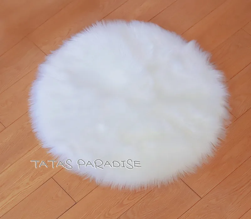 「Tata」Furry Carpet (OB11 / 1/12 l 1/8 l 1/6 l 1/4 l 1/3) Prop ONLY - Image 5
