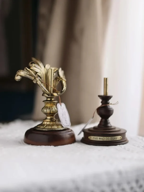 「Tony」Elegant Bust Stand (1/4, 1/3) - Image 3