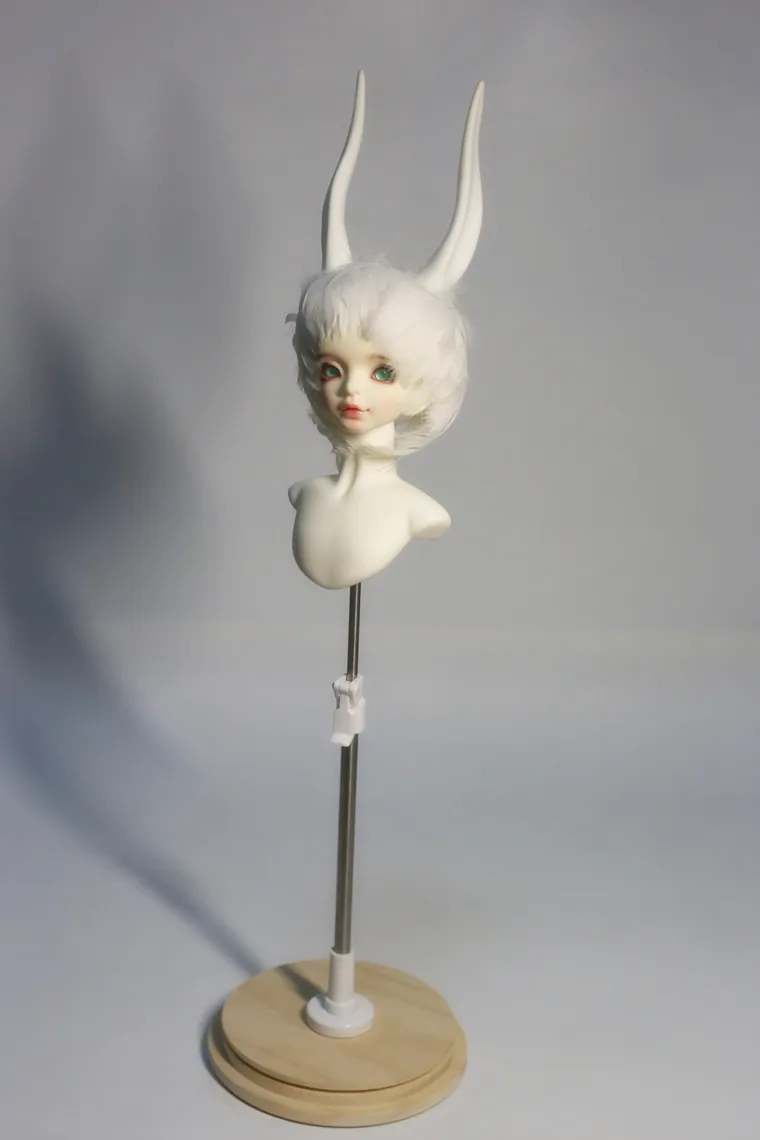 「Vindictive Kitten」Bust Stand #003 (1/8, 1/6, 1/4) - Image 5